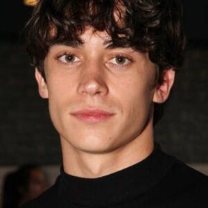 تصویر هنرمند Deaken Bluman