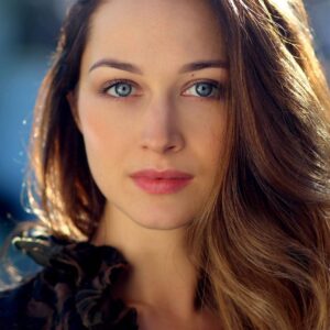 تصویر هنرمند Hannah James