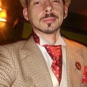 تصویر هنرمند Tim Baggaley