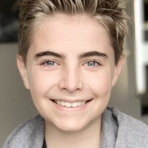 تصویر هنرمند Simon Faliu