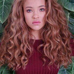 تصویر هنرمند Shelby Simmons