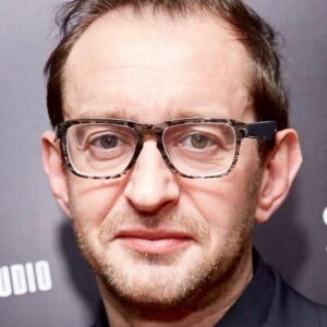 تصویر هنرمند Konstantin Khabenskiy