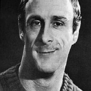 تصویر هنرمند Colin Skeaping