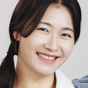 تصویر هنرمند Kim Mi Ryu