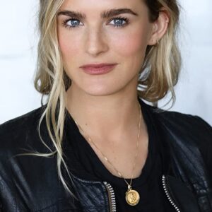 تصویر هنرمند Nathalie Love