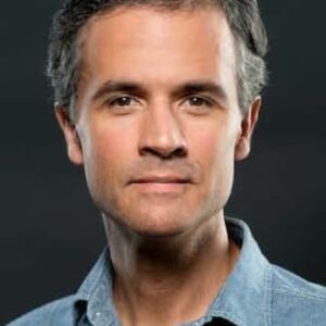 تصویر هنرمند Anthony Estrella