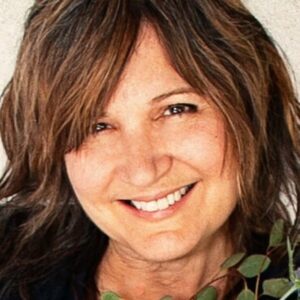 تصویر هنرمند Elaine Summers