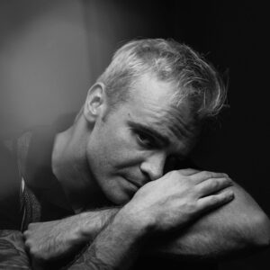 تصویر هنرمند Pete MacLeod