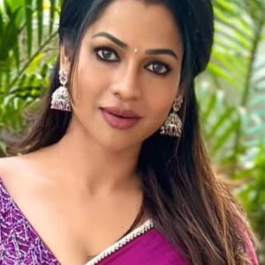 تصویر هنرمند Leesha Eclairs