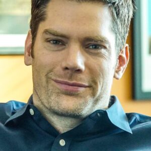 تصویر هنرمند Dallas Jenkins