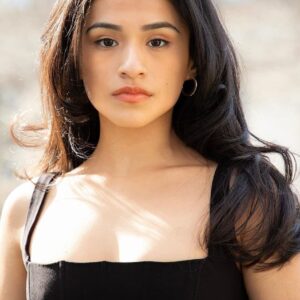 تصویر هنرمند Naomi Serrano