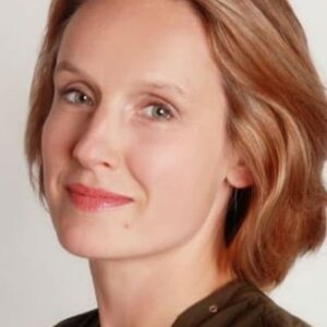 تصویر هنرمند Claire Cox