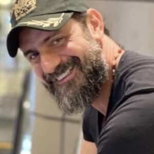 تصویر هنرمند Amr Mahdi