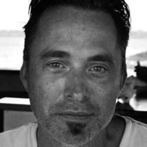 تصویر هنرمند John Glenn