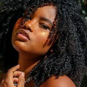 تصویر هنرمند Yasmin Londuik