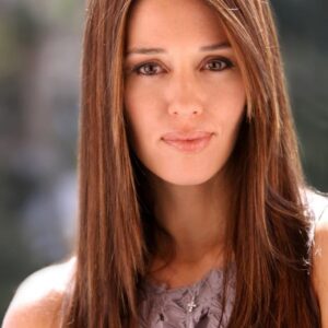 تصویر هنرمند Cory Oliver