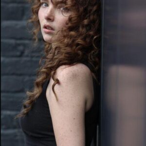 تصویر هنرمند Rebecca Ineson