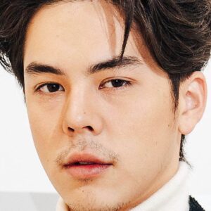 تصویر هنرمند Pachara Chirathivat