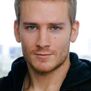 تصویر هنرمند Nicholas James