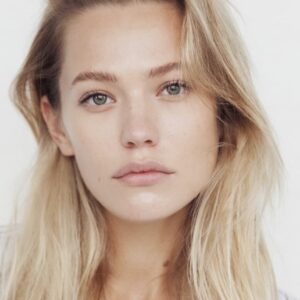 تصویر هنرمند Ksenia Islamova