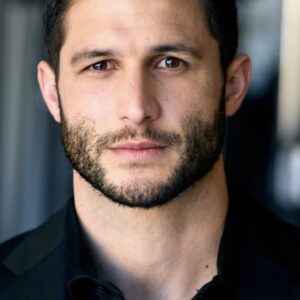 تصویر هنرمند Roberto Portales