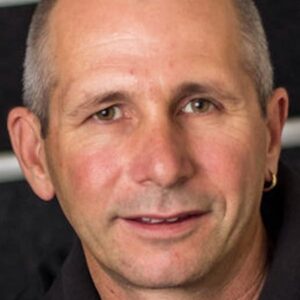 تصویر هنرمند Robert Jones