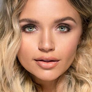 تصویر هنرمند Veronika Dash