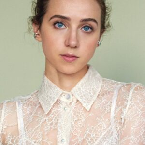 تصویر هنرمند Zoe Kazan