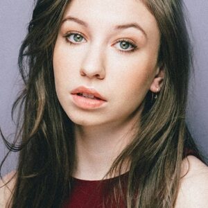 تصویر هنرمند Katelyn Nacon