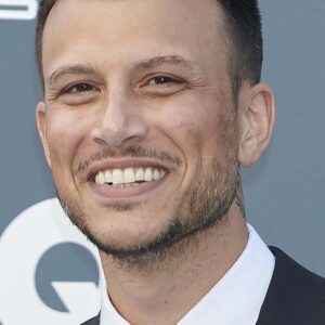 تصویر هنرمند Assi Azar