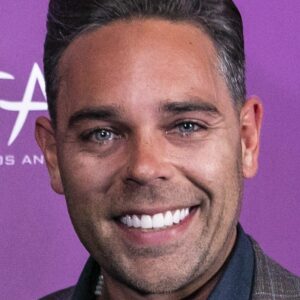 تصویر هنرمند Kyle Stefanski