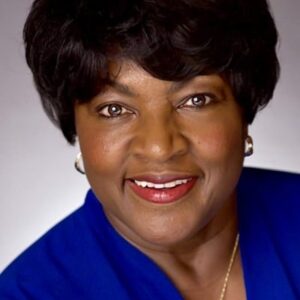 تصویر هنرمند Cassandra L. Small