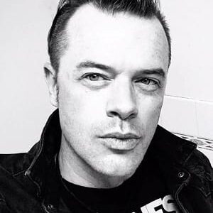 تصویر هنرمند Gavin Hignight