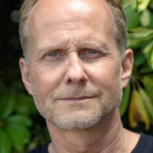 تصویر هنرمند Niels Arden Oplev