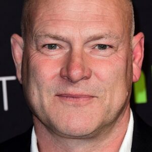 تصویر هنرمند R. Scott Gemmill