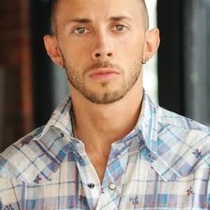 تصویر هنرمند Sean Owen Roberts