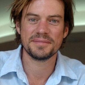 تصویر هنرمند Tom Long