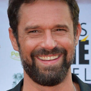 تصویر هنرمند Renaud Roussel