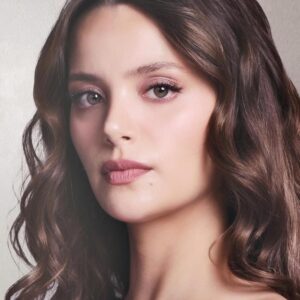 تصویر هنرمند Leyla Tanlar