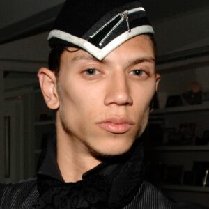 تصویر هنرمند Javier Madrid