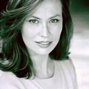 تصویر هنرمند Lorry Ayers