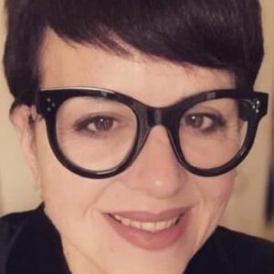 تصویر هنرمند Emmanuelle Uzan