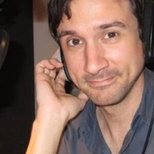 تصویر هنرمند Josh Robert Thompson