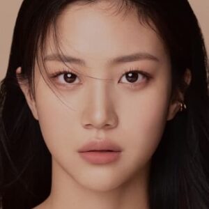 تصویر هنرمند Hong Hwa-yeon