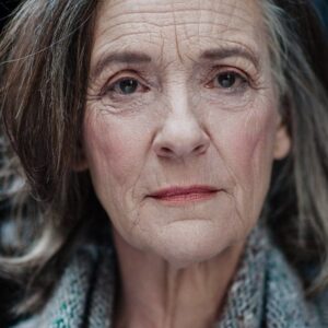 تصویر هنرمند Francesca Waters