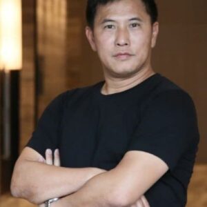 تصویر هنرمند Bruce Law Lai-Yin