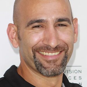 تصویر هنرمند Jason Manuel Olazabal