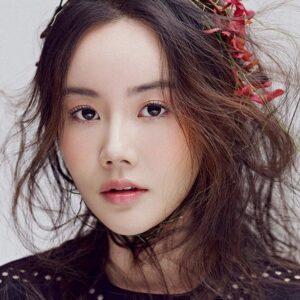 تصویر هنرمند Hwang Woo-seul-hye