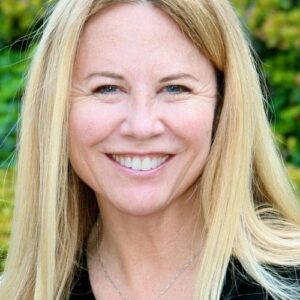 تصویر هنرمند Allegra Clegg