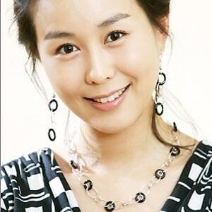 تصویر هنرمند Yoo Seo-jin